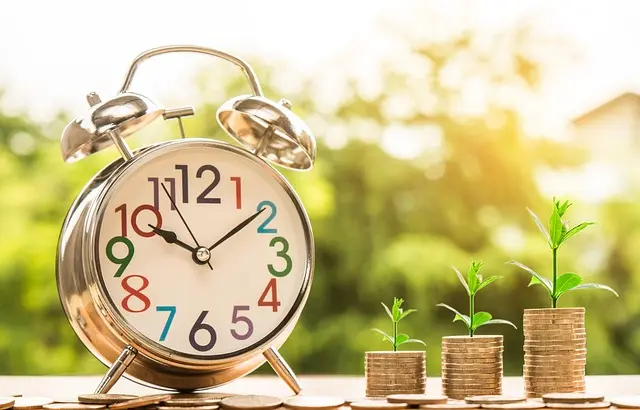 Best Financial Subscriptions for Wealth Growth