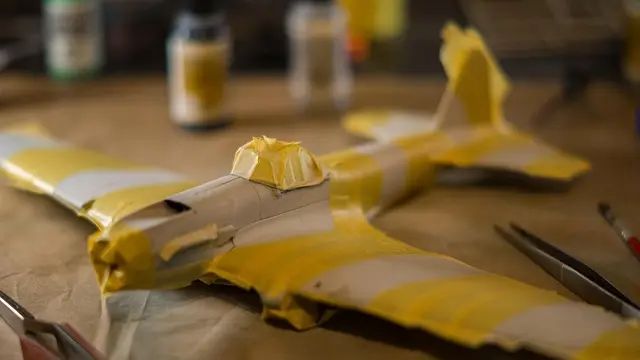 Top DIY Resin Kits for Crafting Enthusiasts