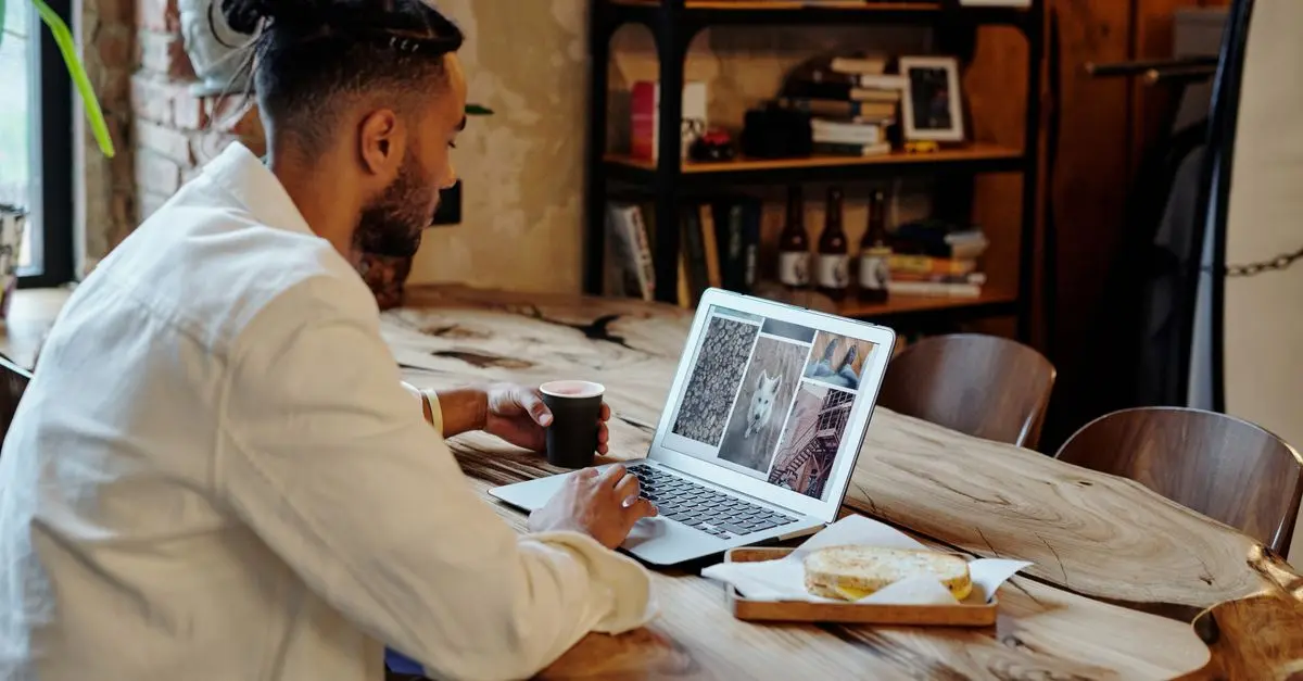Stay Ahead with the Latest Blogging Trends 2023